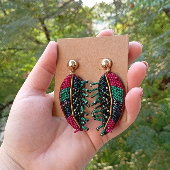 70s Elegant Earrings - Picture 3 of 14